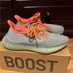 Men’s Yeezy Boost 350 V2 Desert Sage